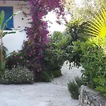 Deren Apart * Guvercinlik (Bodrum)
