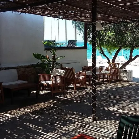 Deren Apart Hotel apartamentowy Guvercinlik (Bodrum)