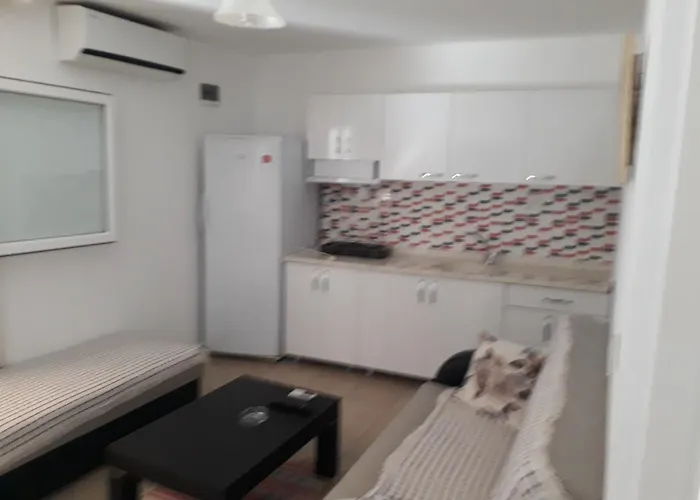 Deren Apart Apart Otel *