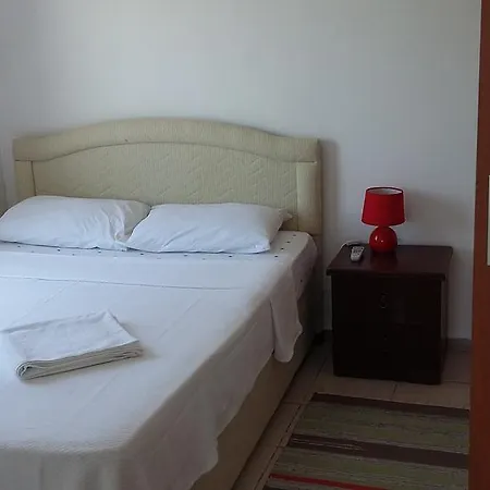 Deren Apart * Guvercinlik (Bodrum)